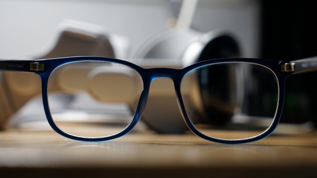 Apple-plans-smart-glasses-for-late-2027-and-a-revised.jpg