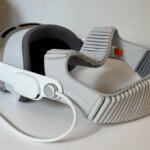 Report-Apple-is-working-on-the-new-Vision-Pro-with.jpg