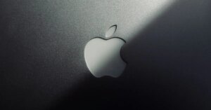 Apple-Recruits-Longtime-Meta-Executive-to-Lead-Global-Litigation.jpg