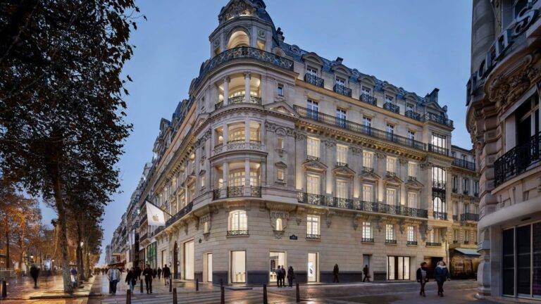 Apple-closes-French-stores-ahead-of-further-protests.jpg
