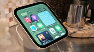 Siris-AI-makes-HomeView-magical-Apple-says.jpg