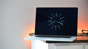 Touchscreen-MacBook-Pro-pricing-could-start-at-2899.jpg