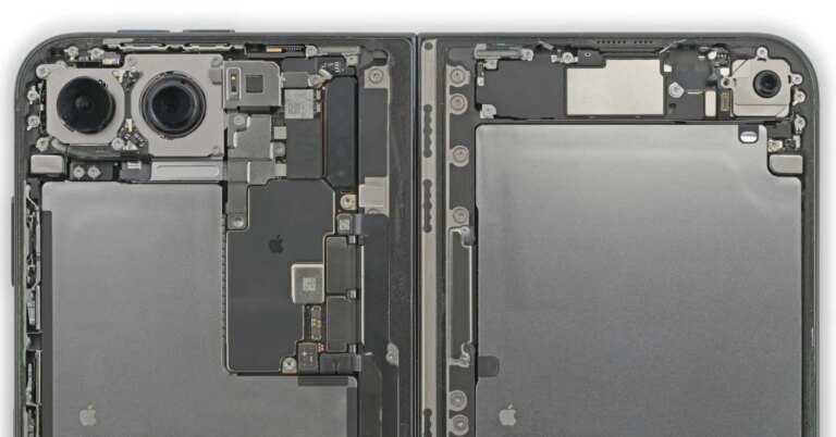 iFixit-takes-apart-the-iPhone-Duo-and-identifies-the-possible.jpg